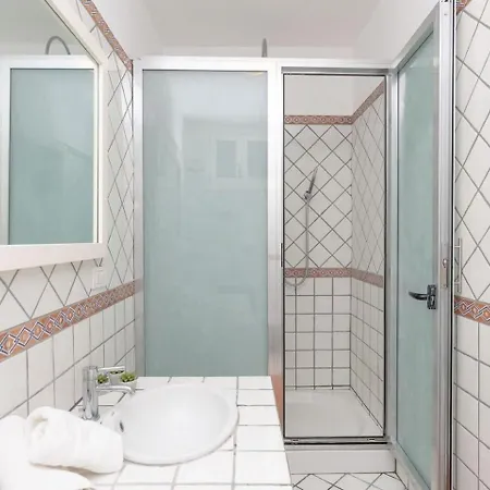 Realty Holidays Pinnidys House Apartman